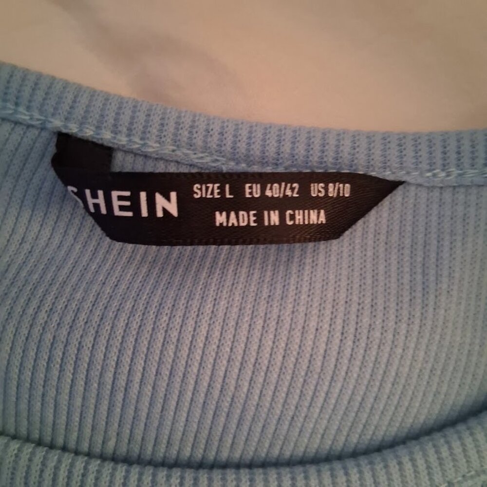 Shein Ribbed Crop Top Size L - Picture 3 of 3